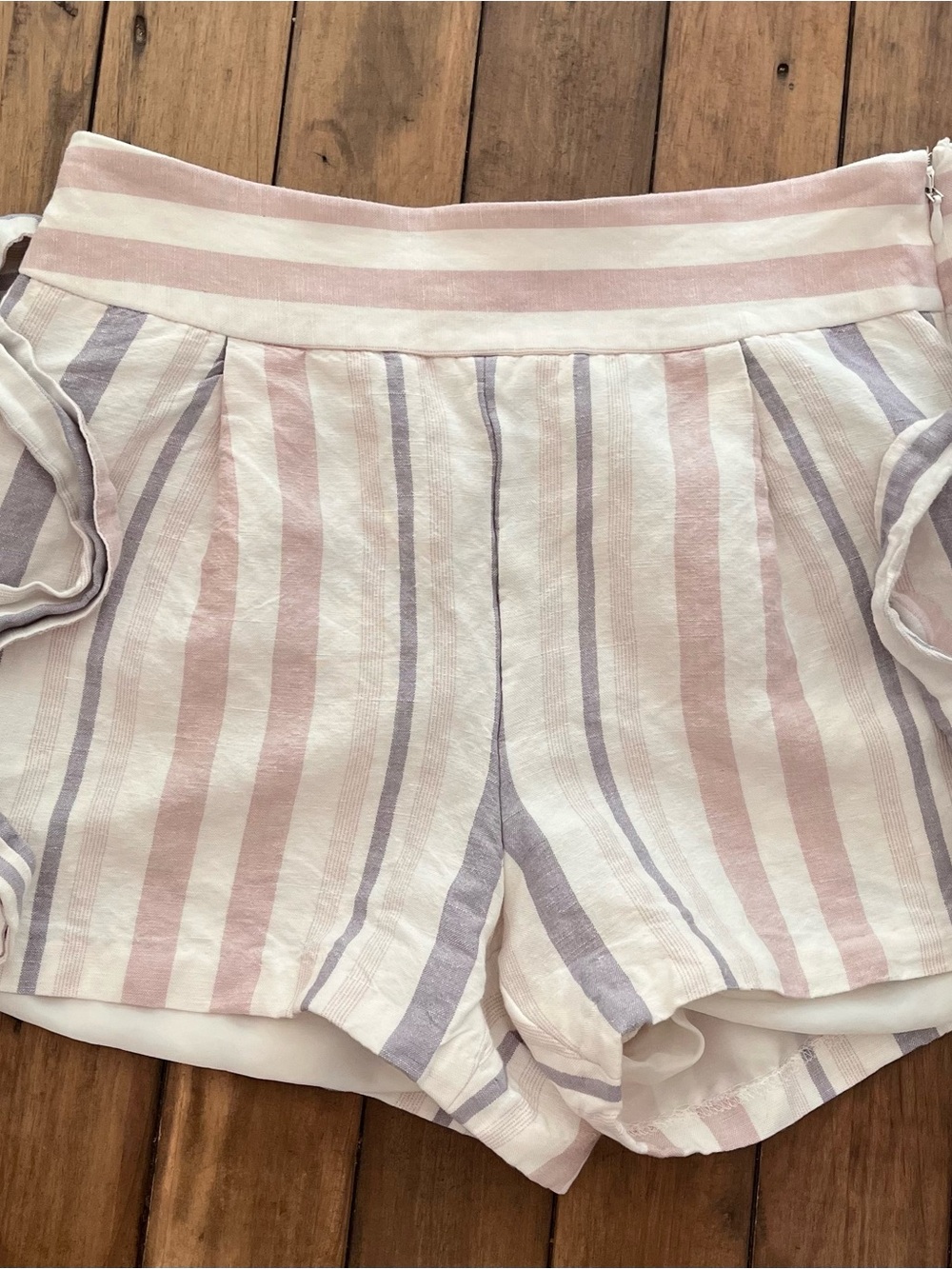 Like new Shortie high rise Striped Pink and Lavender Tie-Waist Shorts - Picture 2 of 7